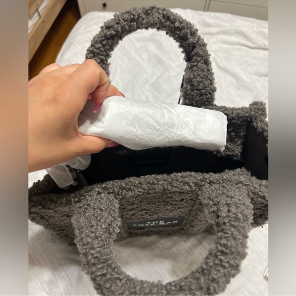 MARC JACOBS
Mini Traveler Faux-Fur Tote Crossbody Bag - Picture 10 of 13